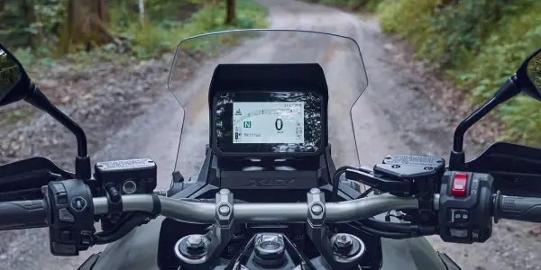 X-ADV