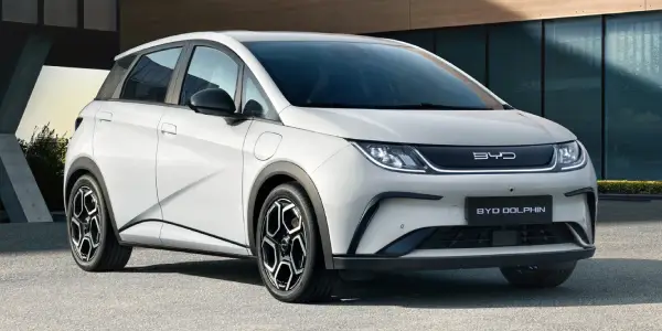 BYD DOLPHIN electric performance and range